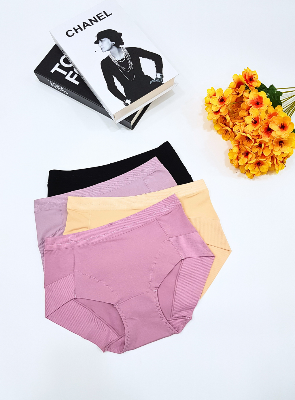 4 Pack Livia Seamless Menstrual Panties Bundle A – Kiss & Tell