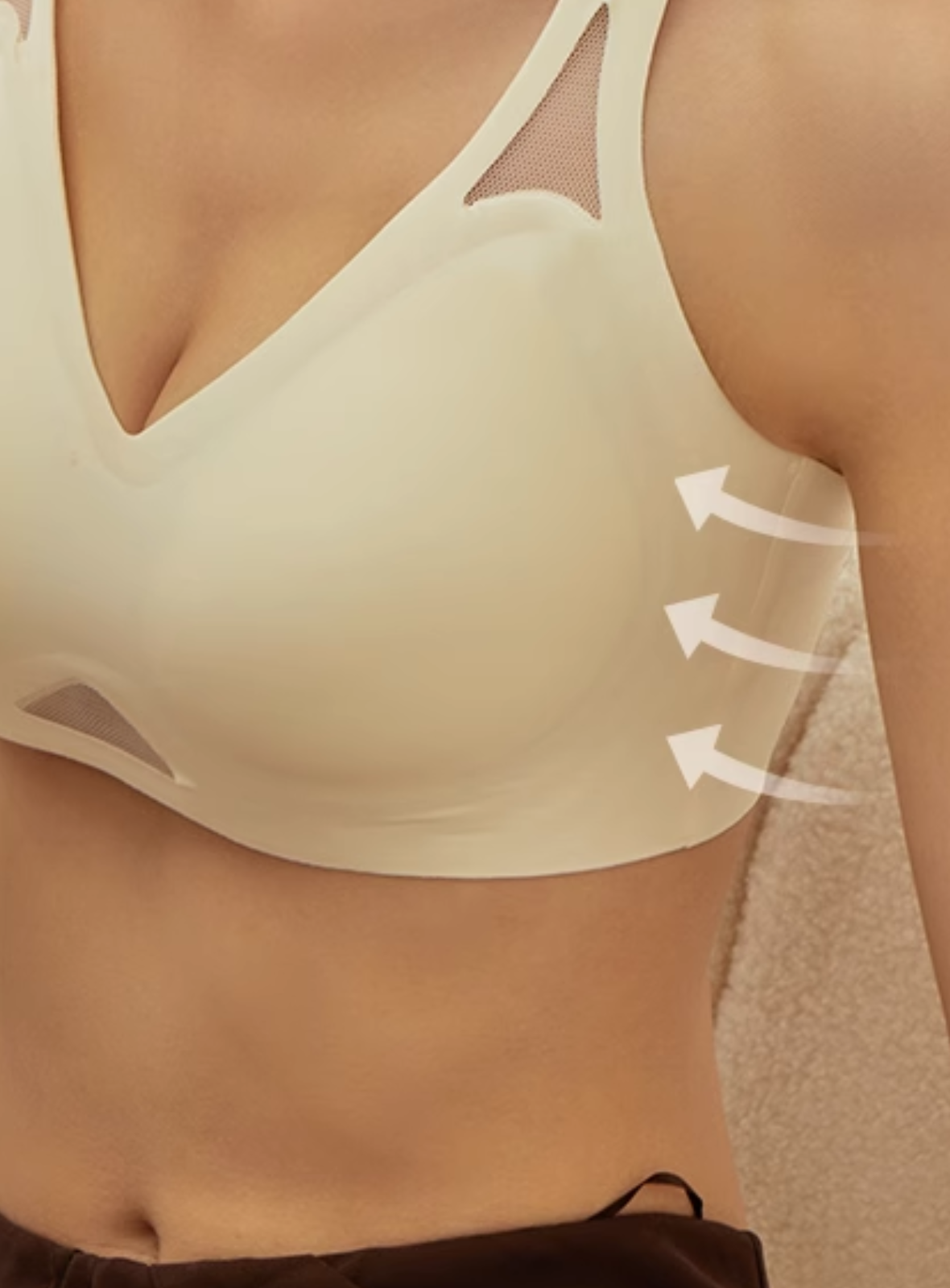 Calvin Wireless Bra in White (DEFECT)